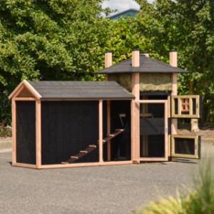 Combi Hooiberg Rosa heeft veel makkelijke deurtjes