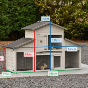 Verschillende afmetingen van het konijnenhok Annemieke