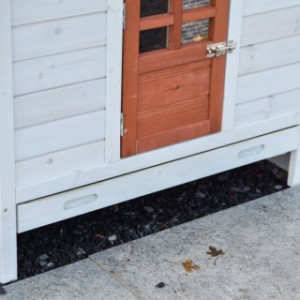 Ambiance large heeft een kunststof uitschuiflade