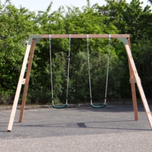 De schommel Subliem is voorzien van 2 schommelzitjes