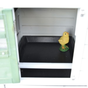 In het nachthok van Noah zit een uitneembare zitstok