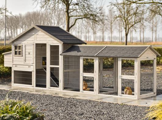 Kippenhok Holiday Medium met 2 rennen en legnest 400x88x151cm