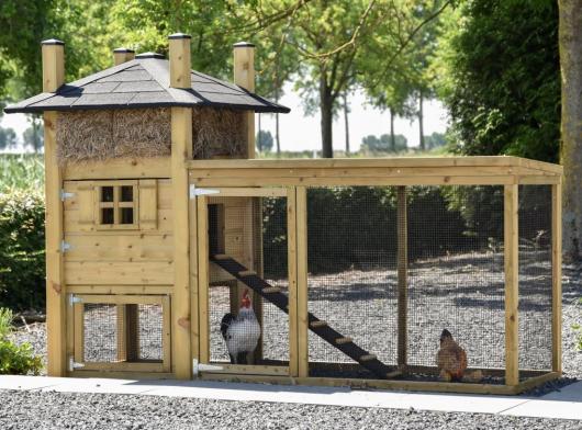 Kippenhok hooiberg Rosa met aanbouwren  272x114x182cm