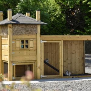 Konijnenhok hooiberg Rosa met aanbouwren