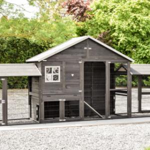 Konijnenhok Holiday Large Black met 2 rennen