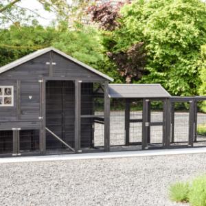 Kippenhok Holiday Large Duo Black met legnest en aanbouwrennen