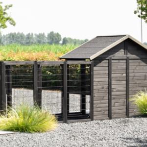 Kippenhok Holiday Medium Black met legnest en ren Functional | achterkant