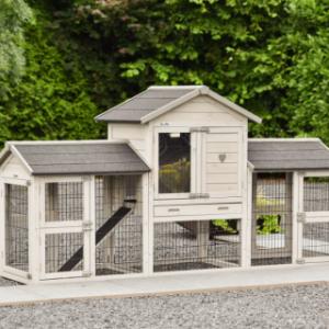 Het konijnenhok Prestige Small Light-grey is uitgebreid met 2 rennen
