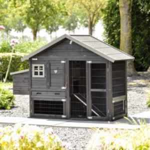 Kippenhok Holiday Small Black met legnest 180x73x128cm