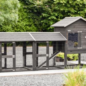 Konijnenhok Prestige Medium Black met 2 rennen