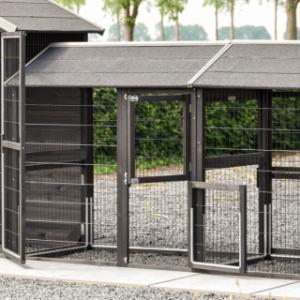 Tussenren Space Large Black heeft meerdere deuren