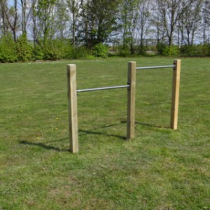 Dubbele rekstok RVS - met 3 houten palen en 2 RVS duikelstangen 90 & 125 cm