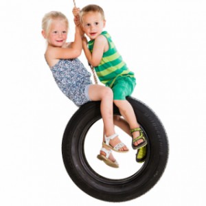 Autobandschommel verticaal, schommel pret voor 2 kinderen op deze bandenschommel!