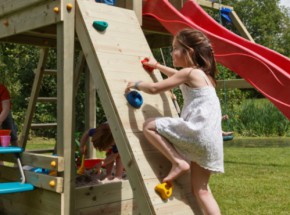 Klimwand met klimstenen @Wall 120 Blue Rabbit · geïmpregneerd vuren op maat gezaagd hout