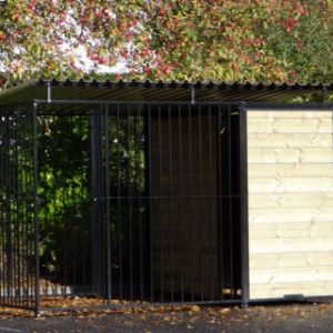 Hondenkennel FIX Zwart met dak 2x3m