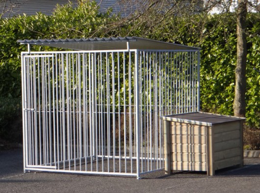  Hondenkennel FLINQ met dak en geimpregneerd hondenhok 2x2m