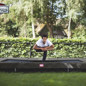 Berg inground trampoline Ultim grijs
