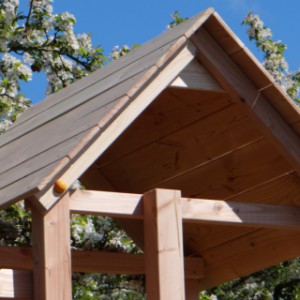 Houten speeltoestel Kiosk hoog heeft een puntdakje