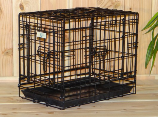 Stevige, zwarte Hondenbench 48cm, met 3 deuren en met gratis anti-slip voetjes, afm. 48x32x39cm