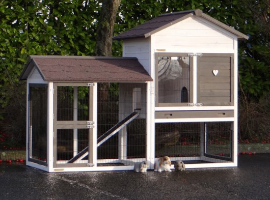 SHOWMODEL - Konijnenhok Prestige Medium White met ren links Anti Knaag 200x90x150cm