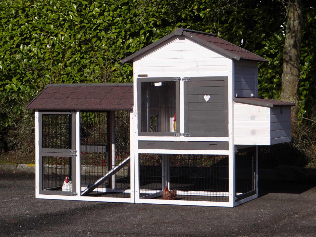 Kippenhok Prestige Medium White Met Ren En Legnest 229x90x150cm