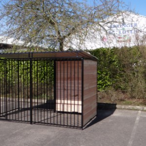 Hondenkennel FERM Zwart Inclusief dak 1,5x3m